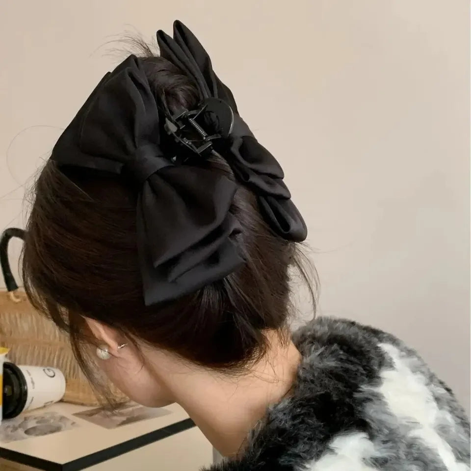 💫Elegant Black Satin Fabric Bow Hair Clip High-end Feel Hair Accessory💌