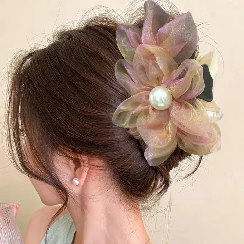 Elegant Vintage-Inspired Mesh Flower Hair Clip with Faux Pearls - Non-Slip, Perfect for Weddings