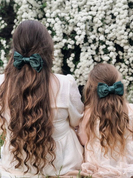 MOMMY AND ME HAIR BOW SET BUY ONE GET ONE FREE